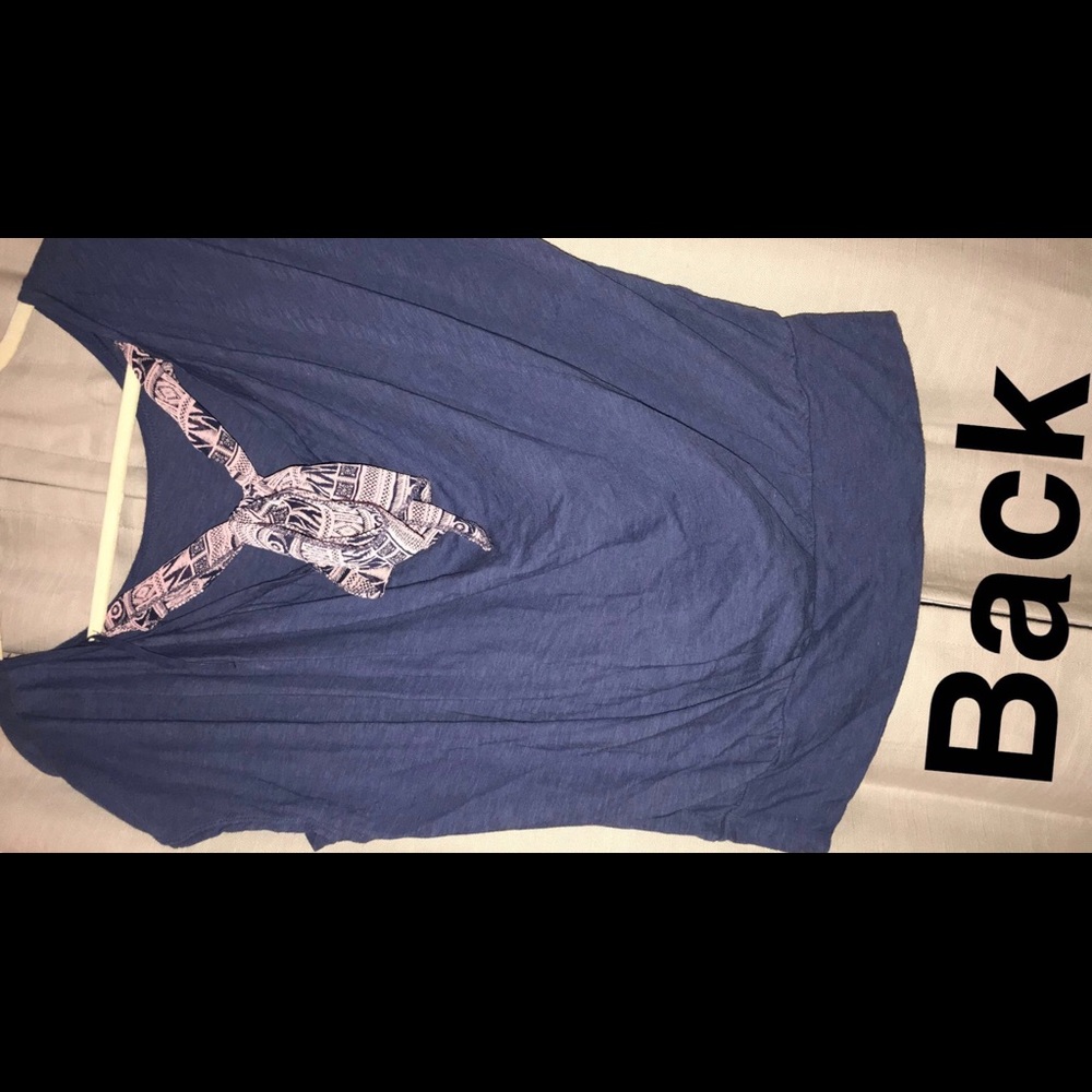 American Eagle shirt